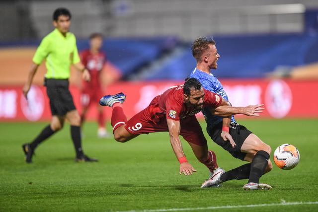 余嘉豪26+9浙江胜青岛 姜伟泽21+15吉林胜宁波