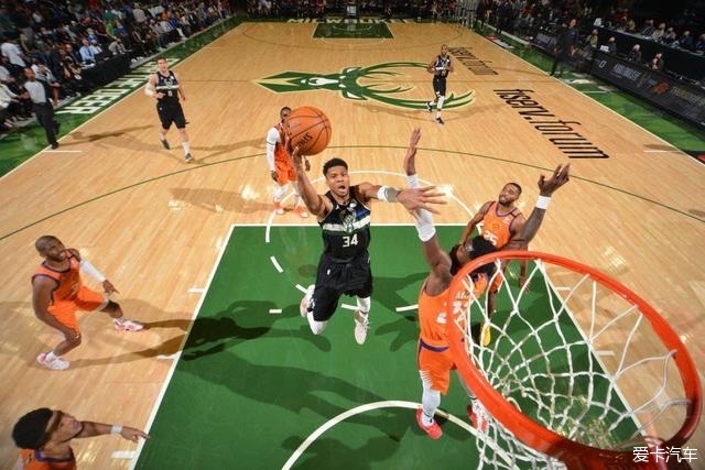 西甲-奥尔莫双响亚马尔助攻 巴萨3-1西班牙人