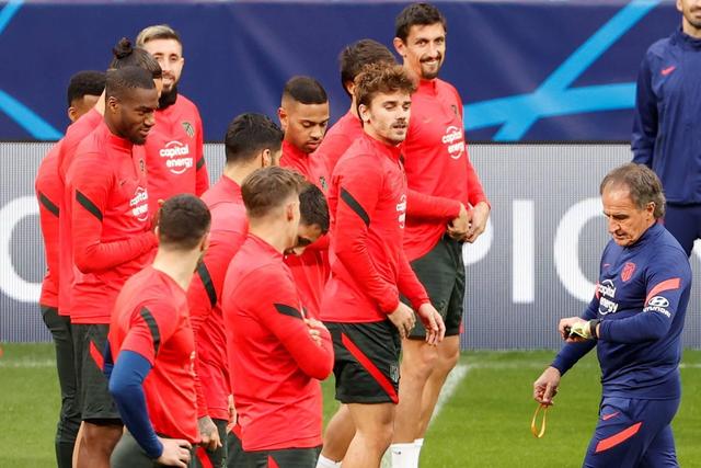 足坛射手榜C罗916球遥遥领先 梅西850球位居第二